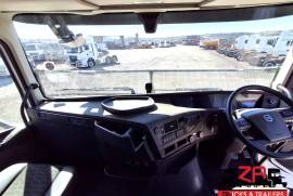 Volvo, FH440 HIGH ROOF [#11020], 6x4 Drive, Truck Tractor, Used, 2021