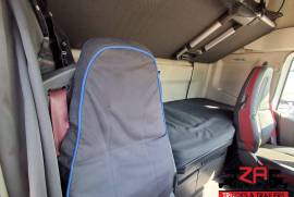 Volvo, FH440 HIGH ROOF [#11020], 6x4 Drive, Truck Tractor, Used, 2021