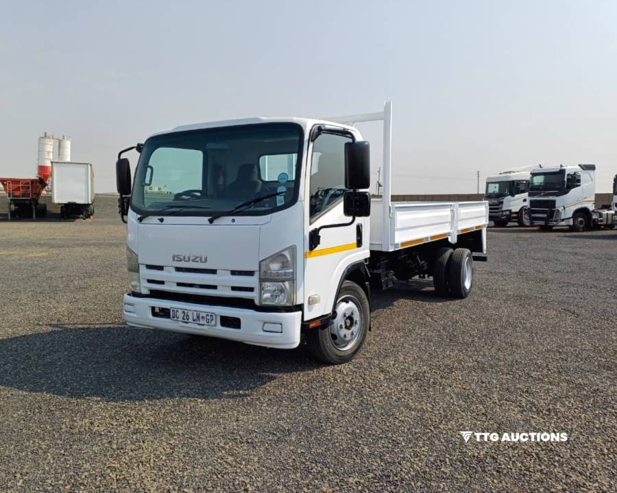Isuzu, 4x2 Drive, Chassis Cab Truck, Used, 2015