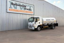 Isuzu, FSR800, 4x2 Drive, Water Tanker Truck, Used, 2017