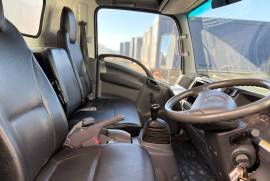 Isuzu, NPR400, 4 Ton, Tautliner Truck, Used, 2017