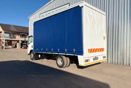 Isuzu, NPR400, 4 Ton, Tautliner Truck, Used, 2017