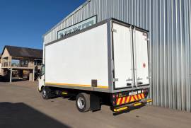 Hino, 300, 4 Ton, Refrigerated Truck, Used, 2017