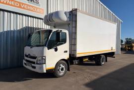 Hino, 300, 4 Ton, Refrigerated Truck, Used, 2017