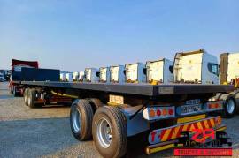 Henred, FRUEHAUF SUPERLINK FLAT DECK TRAILER [#52930], Flat Deck Trailer, Used, 2018