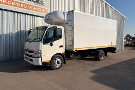 Hino, 300, 4 Ton, Refrigerated Truck, Used, 2012