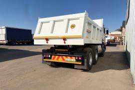 Nissan, UD450, 6x4 Drive, Tipper Truck, Used, 2018