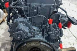 Truck Parts, Mitsubishi, 6M70, Engine, Used