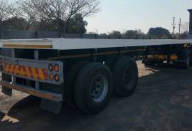 Henred, Flatdeck, Flat Deck Trailer, Used, 1998