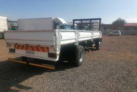 Isuzu, FTR 800, 4x2 Drive, Dropside Truck, Used, 2000