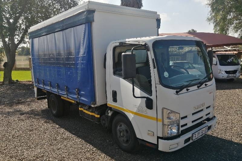 Isuzu, N-Series 250 , 4x2 Drive, Tautliner Truck, Used, 2017