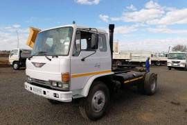 Hino, 14.177 , Single Axle, Truck Tractor, Used, 1993