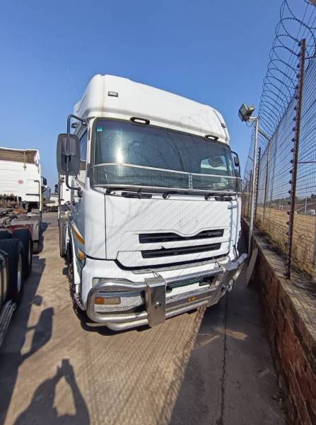 UD, Quon 26 490 6x4, Double Diff, Truck Tractor, Used, 2017