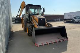 Case, 570V, TLB, Used, 2023