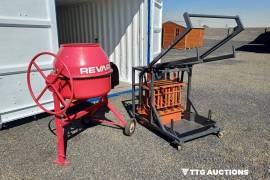 Revaro, Concrete Mixer, Used