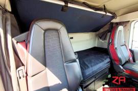 Volvo, FH440 LOW ROOF [#11062], 6x4 Drive, Truck Tractor, Used, 2021