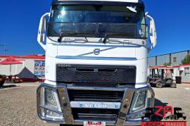 Volvo, FH440 LOW ROOF [#11062], 6x4 Drive, Truck Tractor, Used, 2021