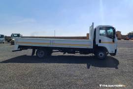 Isuzu, FRR600, 4x2 Drive, Dropside Truck, Used, 2017