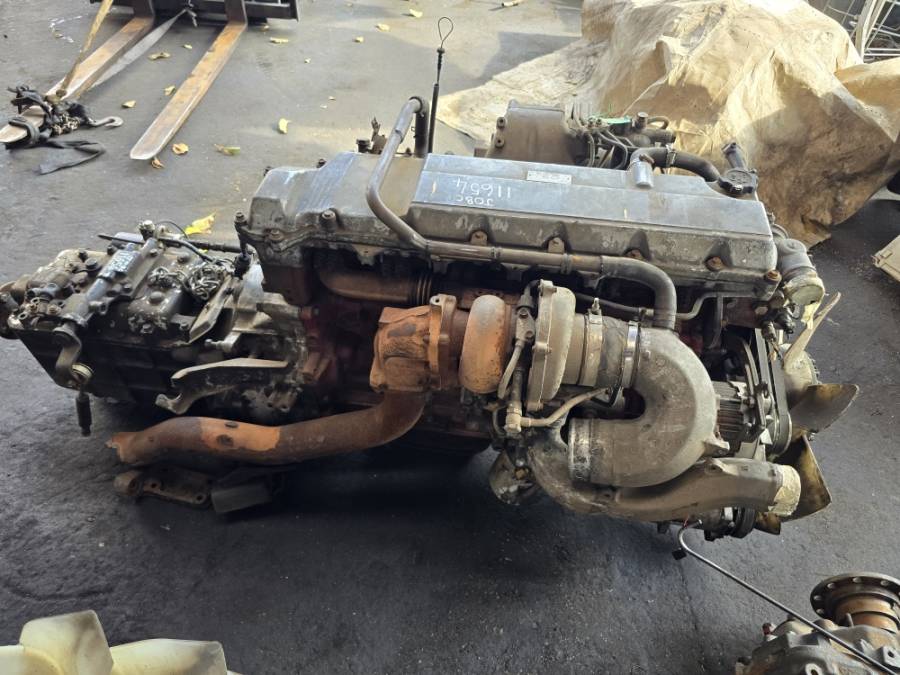 Truck Parts, Hino, J08CT- W, Engine, Used, 2012