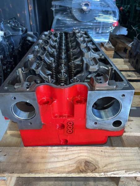 Truck Parts, Cummins, ISX 500 HEAD, Engine Parts, Used