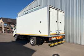 Isuzu, NQR500, 5 Ton, Refrigerated Truck, Used, 2014