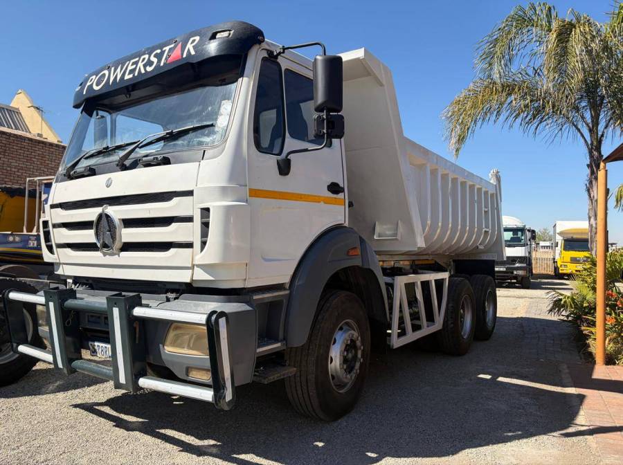 Powerstar, 26-28 10 Cube , 6x4 Drive, Tipper Truck, Used, 2006