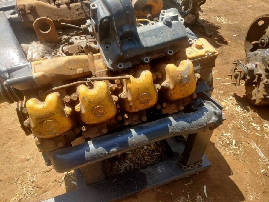 Truck Parts, Mercedes-Benz, 422, Engine, Used