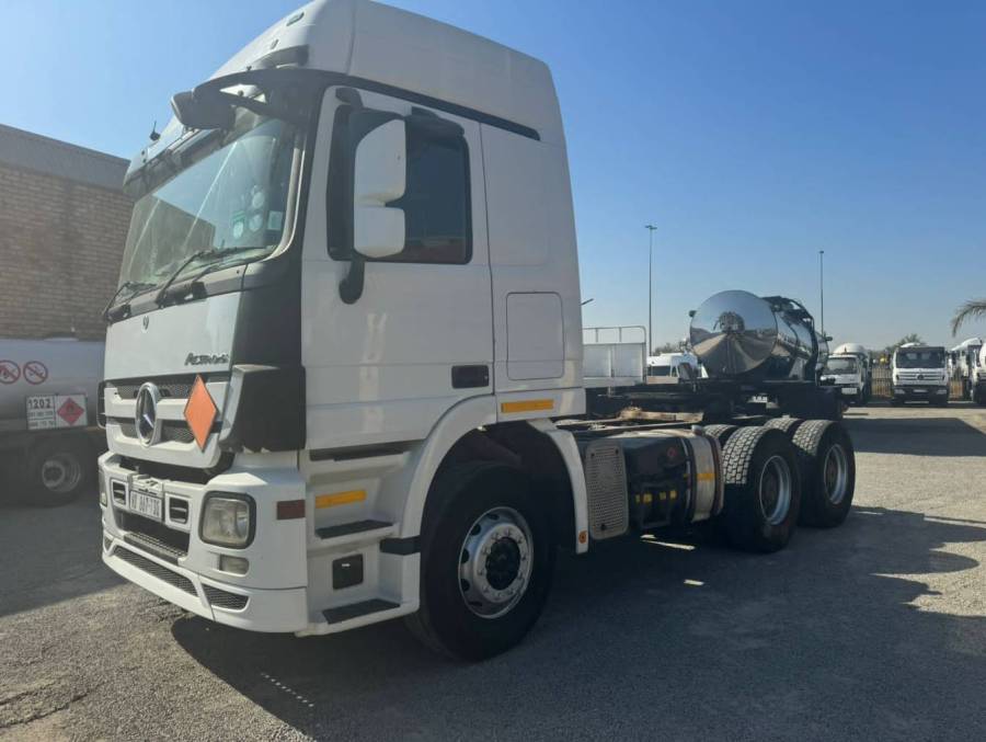 Mercedes Benz, Actros 26-44 6x4, Double Diff, Truck Tractor, Used, 2011