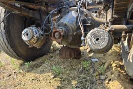 Truck Parts, Isuzu, EATON 306077, Hubs / Wheels, Used, 1996