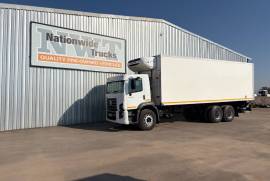 VW, 24-250, 6x2 Drive, Refrigerated Truck, Used, 2011