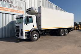 VW, 24-250, 6x2 Drive, Refrigerated Truck, Used, 2011