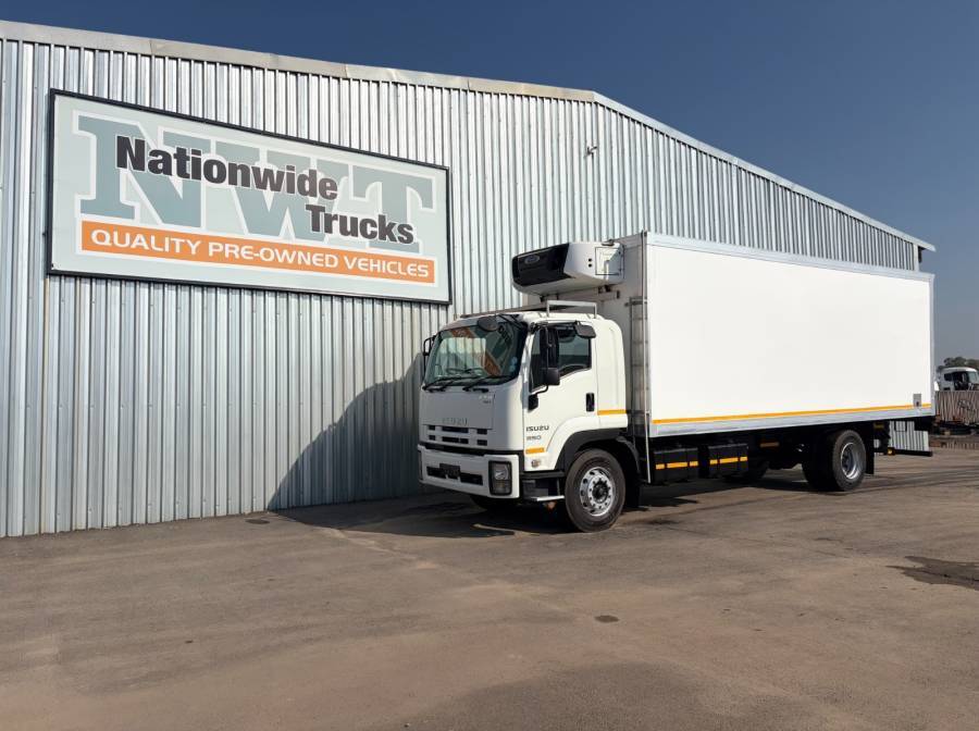 Isuzu, FTR850, 4x2 Drive, Refrigerated Truck, Used, 2018