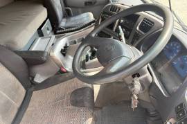 Nissan, Quon GW26-490, 6x4 Drive, Truck Tractor, Used, 2014