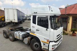 Nissan, Quon GW26-490, 6x4 Drive, Truck Tractor, Used, 2014