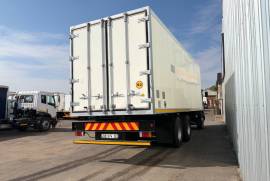 Isuzu, FVZ1400, 6x4 Drive, Refrigerated Truck, Used, 2017