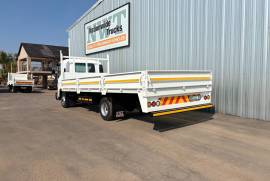 Isuzu, FRR600, 4x2 Drive, Dropside Truck, Used, 2015