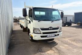 Hino, 300 815, 4 Ton, Dropside Truck, Used, 2016