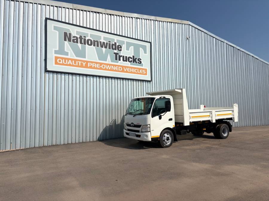 Hino, 300 814, 4x2 Drive, Dropside Truck, Used, 2014