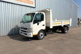 Hino, 300 814, 4x2 Drive, Dropside Truck, Used, 2014