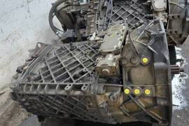 Truck Parts, Cummins, VW Constellation , Engine, Used, 2008