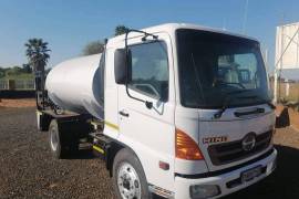 Hino, Super F 500, 4x2 Drive, Diesel Tanker Truck, Used, 2008