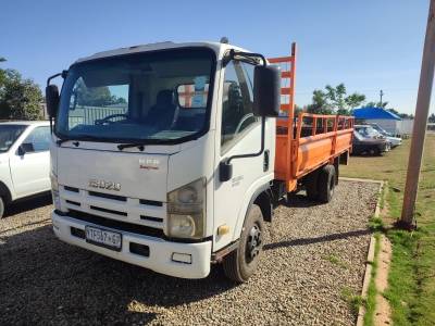 Isuzu, NPR, 4x2 Drive, Dropside Truck, Used