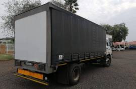 UD, 80 , 4x2 Drive, Tautliner Truck, Used, 2015