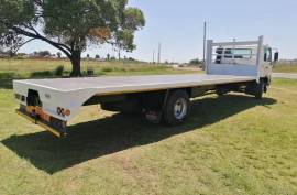 UD, 80 , 4x2 Drive, Flat Deck Truck, Used, 2014