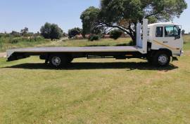 UD, 80 , 4x2 Drive, Flat Deck Truck, Used, 2014