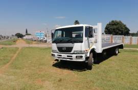 UD, 80 , 4x2 Drive, Flat Deck Truck, Used, 2014