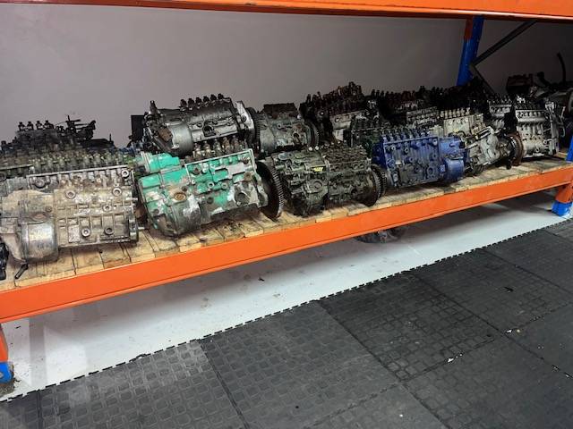 Truck Parts, Various, injector pump, Engine Parts, Used