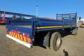 Hino, 1324 7TON DROPSIDE, 4x2 Drive, Dropside Truck, Used, 2015