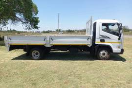 Hyundai,  EX-8 MIGHTY DROPSIDE, Single Axle, Dropside Truck, Used, 2022