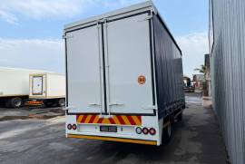 Isuzu, NPR400, 4 Ton, Tautliner Truck, Used, 2015